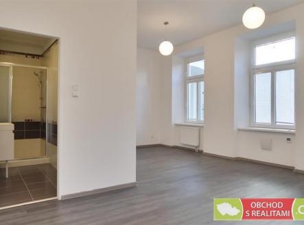 Pronájem bytu, 1+kk, 37 m²