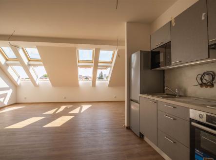 Pronájem kanceláře, 63 m²