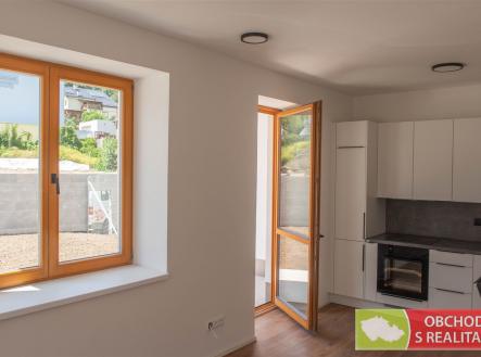 Pronájem bytu, 4+kk, 76 m²