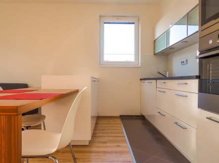 Pronájem bytu, 2+kk, 69 m²