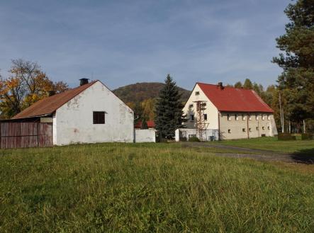 Prodej - dům/vila, 1 000 m² obrázek