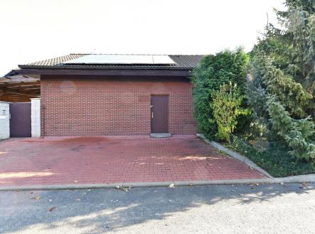 Pronájem komerčního objektu, jiný, 140 m²