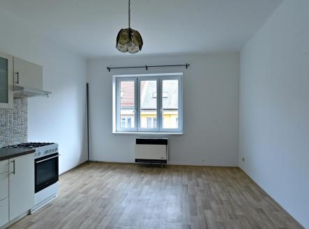 Pronájem bytu, 2+1, 82 m²