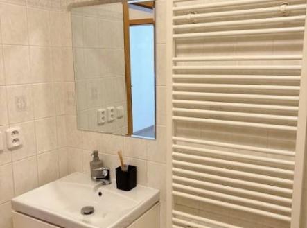 Pronájem bytu, 1+kk, 35 m²