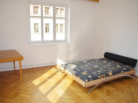 Pronájem bytu, 2+1, 80 m²