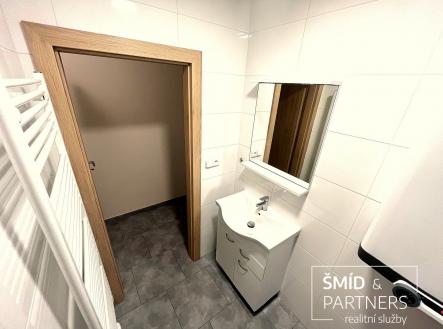 Pronájem bytu, 2+kk, 44 m²