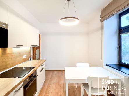 Pronájem bytu, 1+1, 59 m²