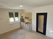 Pronájem bytu, 1+kk, 32 m²