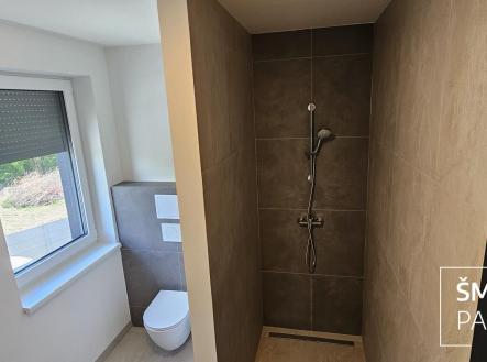 Pronájem bytu, 1+kk, 32 m²
