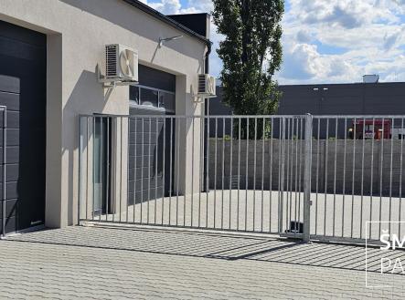 Pronájem výrobní prostory, 440 m²
