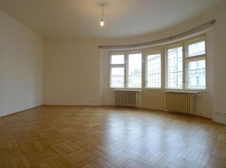 Pronájem - kanceláře, 127 m²