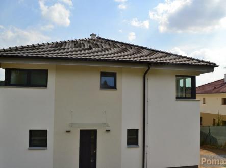 Pronájem domu/vily, 230 m²
