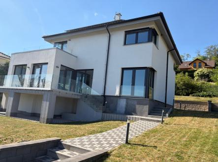 Pronájem domu/vily, 230 m²
