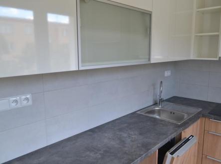 Pronájem bytu, 2+1, 52 m²