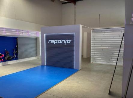 Pronájem skladovací prostor, 317 m²