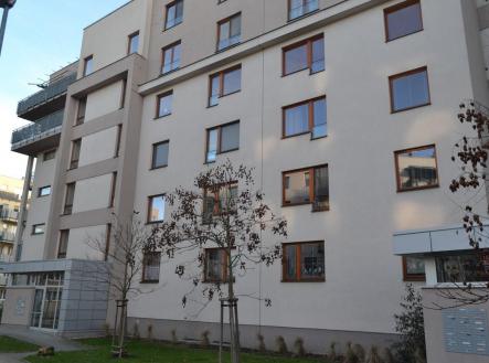 Pronájem bytu, 1+kk, 36 m²