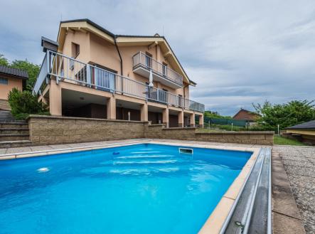 Pronájem domu/vily, 260 m² obrázek