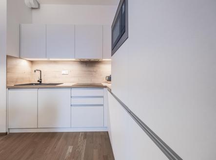 Pronájem bytu, 2+kk, 63 m²