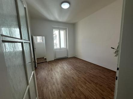 Pronájem bytu, 2+1, 48 m²