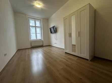 Pronájem bytu, 2+kk, 41 m²