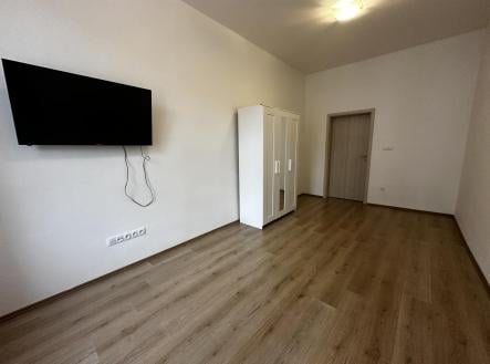 Pronájem bytu, 2+kk, 41 m²