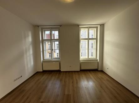Pronájem bytu, 2+kk, 56 m²