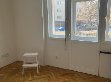 Pronájem bytu, 1+kk, 32 m²