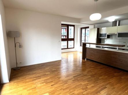Pronájem bytu, 4+kk, 106 m²