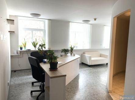 Pronájem kanceláře, 170 m²