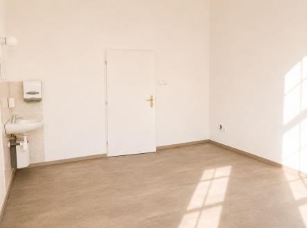 Pronájem komerčního objektu, jiný, 20 m²