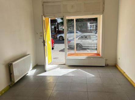 Pronájem obchodní prostory, 24 m²