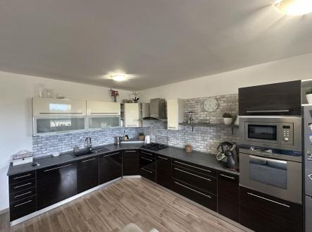 Pronájem bytu, 3+kk, 73 m²