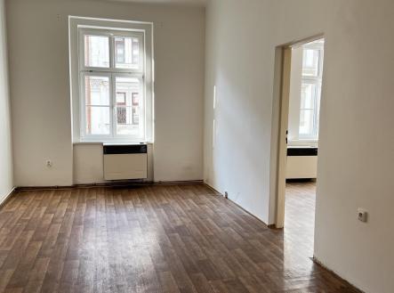 Pronájem bytu, 3+1, 70 m²