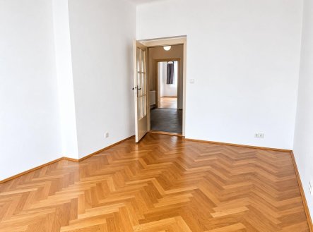 Pronájem bytu, 2+1, 75 m²