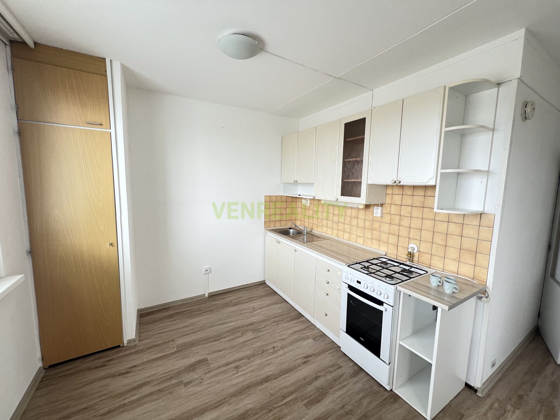 Prodej bytu 3+1 s lodžií a krásným výhledem, v ulici Na Jihu, v klidné části Jičína