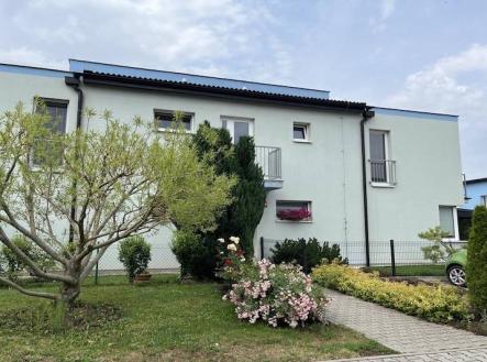 Pronájem bytu, 2+kk, 58 m²