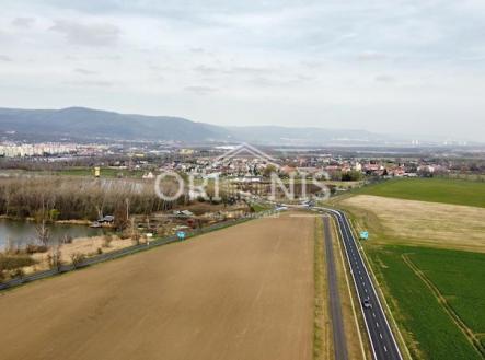 Prodej - pozemek pro komerční výstavbu, 74 902 m²