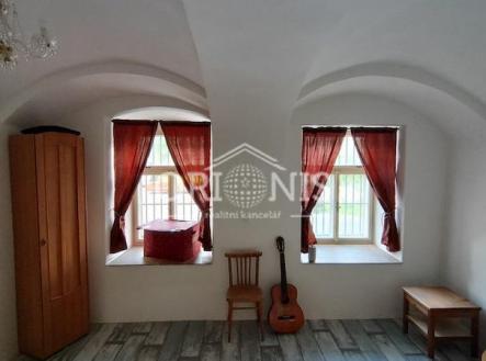 Prodej - penzion, 300 m²