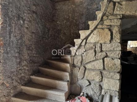 Prodej komerčního objektu, jiný, 560 m²