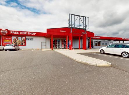 Pronájem - obchodní prostor, 72 m²