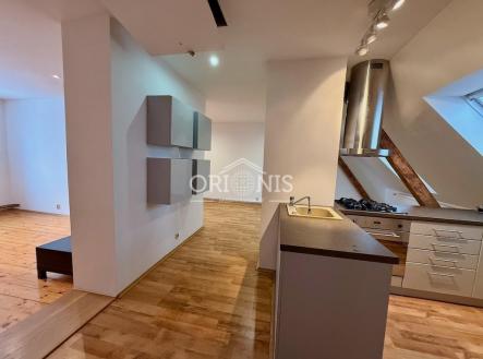 Pronájem bytu, 3+1, 87 m²