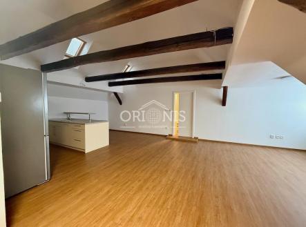 Pronájem bytu, 2+kk, 105 m²