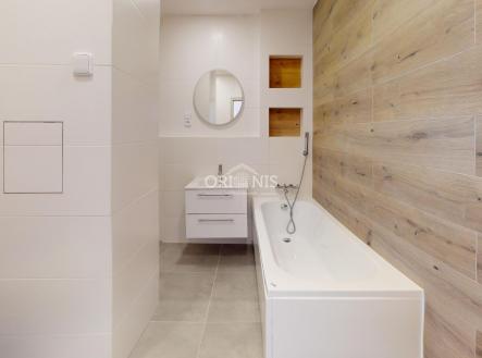 Pronájem bytu, 3+1, 69 m²