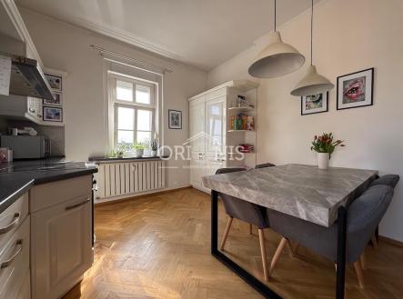 Pronájem bytu, 4+1, 135 m²