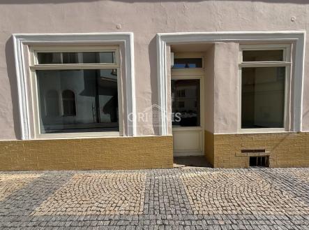 Pronájem obchodní prostor, 61 m²