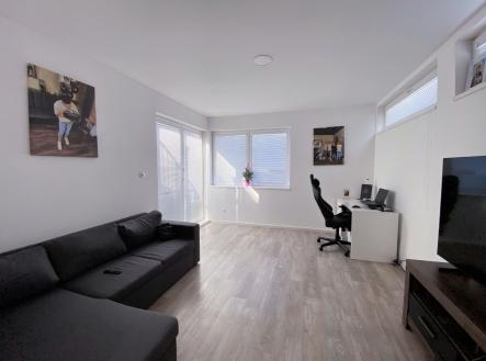 Pronájem bytu, 2+kk, 49 m²