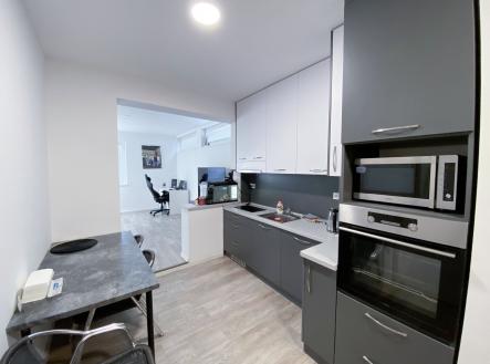 Pronájem bytu, 2+kk, 49 m²