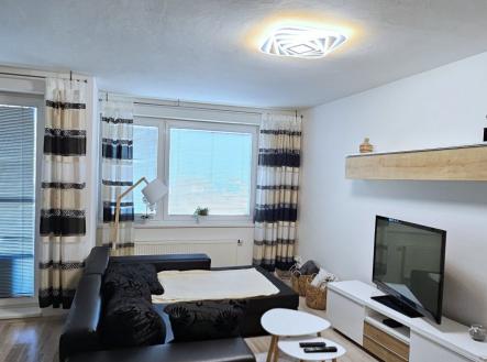 Pronájem bytu, 3+kk, 78 m²