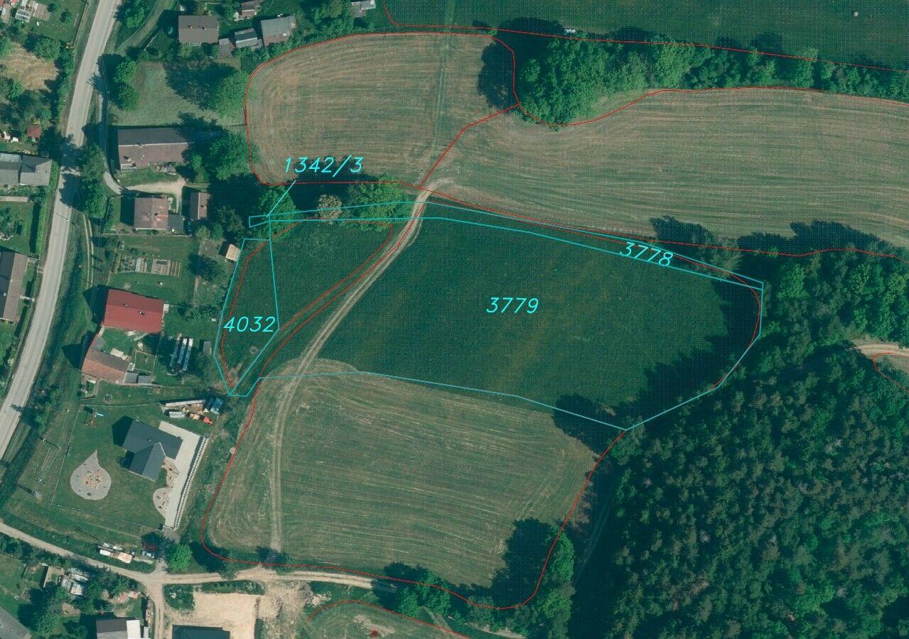 Prodej pozemků Lodhéřov