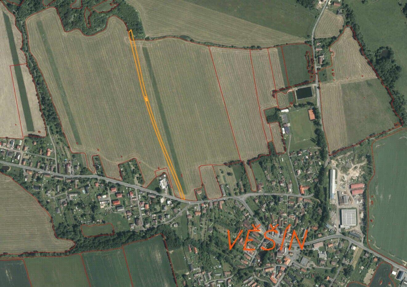 Prodej  pozemku Věšín